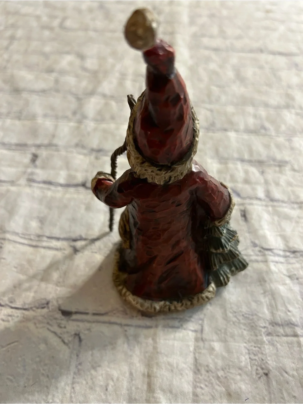 CHRISTMAS (2007) SANTA CLAUS-COUNTRY OLD FASHION FIGURINE CHRISTMAS TREE & STICK